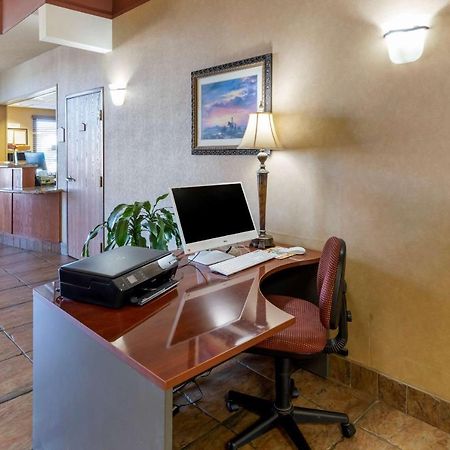 Quality Inn & Suites Wellington - Fort Collins Exterior foto