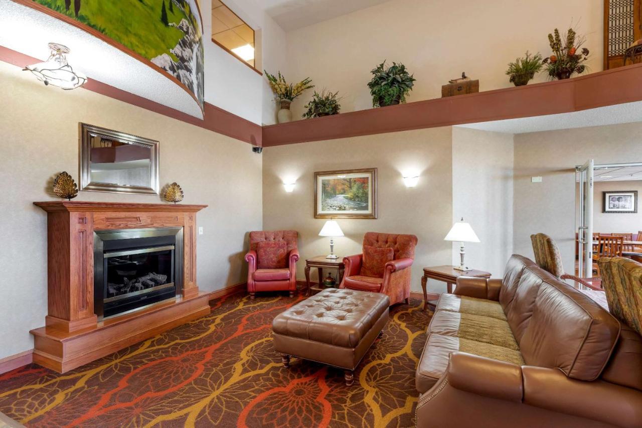 Quality Inn & Suites Wellington - Fort Collins Exterior foto